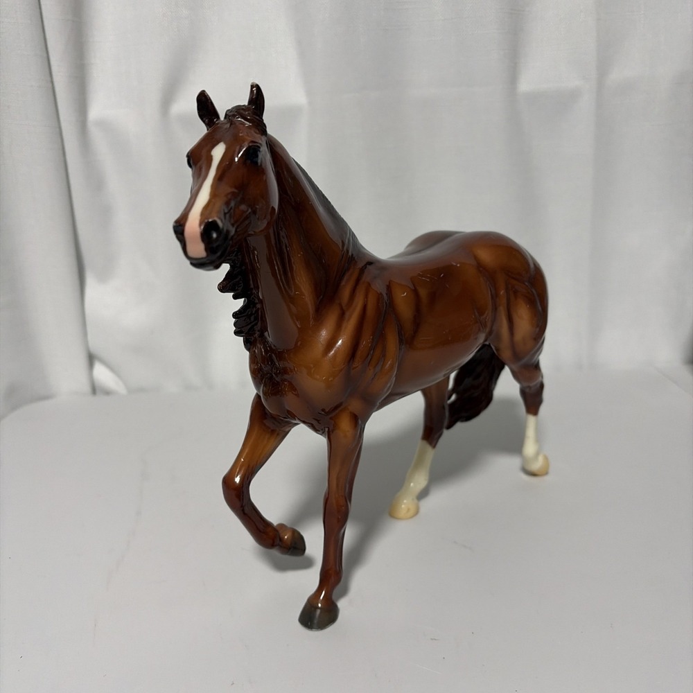 Breyer John Wayne Dollor Horse 300306 Limited Edition 0386/3000 Brown Classic